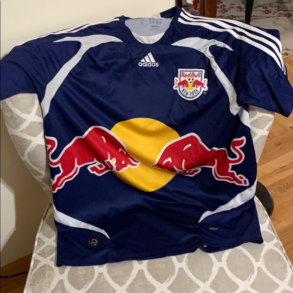 Red Bull fan shirt